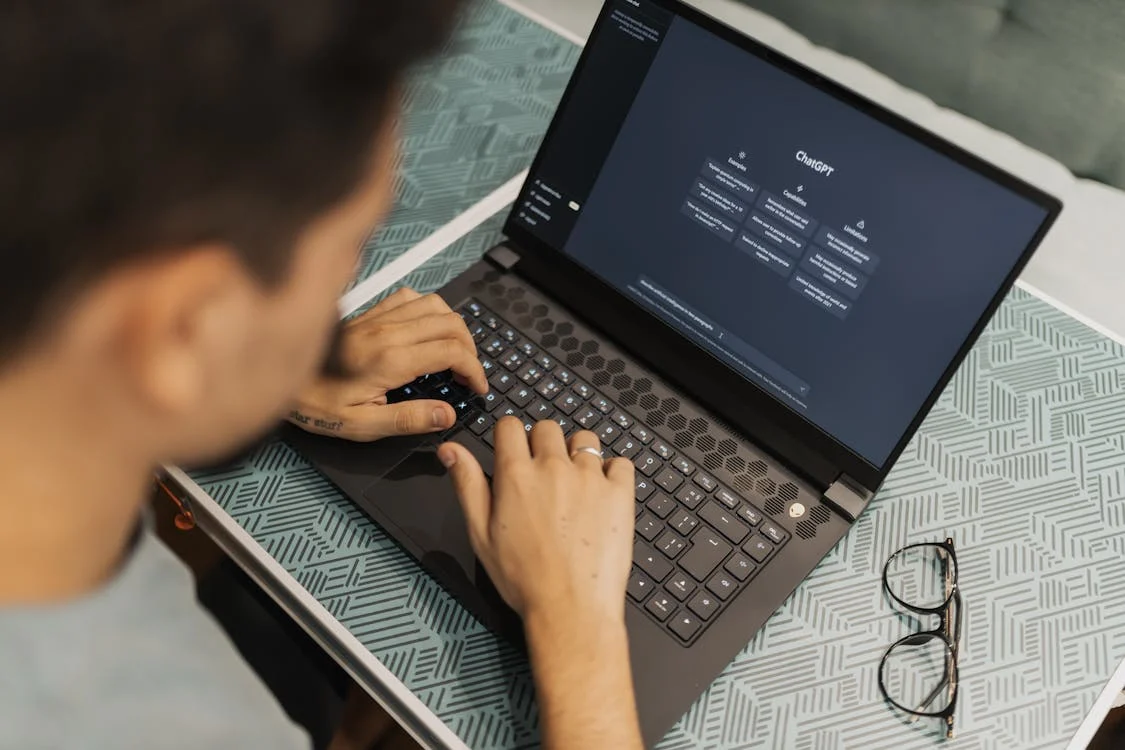Top 10 AI Tools Transforming the Workplace in 2024